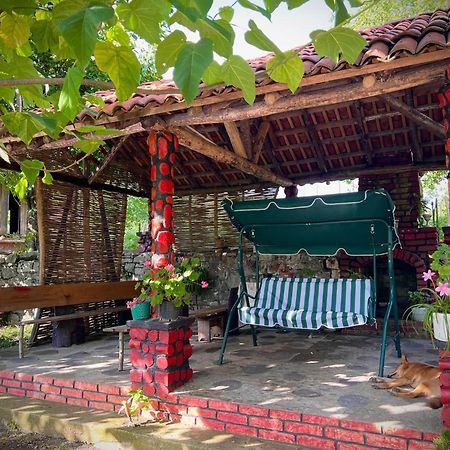 Hotel Okatsia Სასტუმრო Ოკაცია Gordi Exterior foto